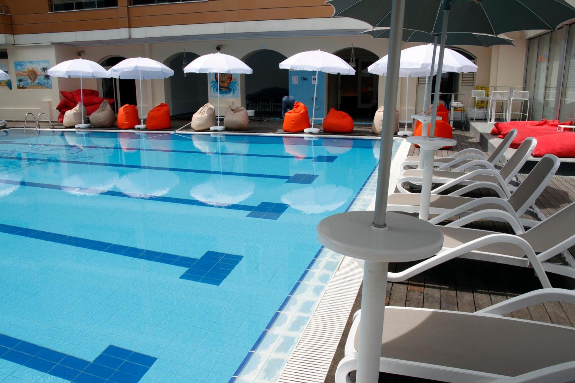 Amh Hotel Durrës Eksteriør bilde