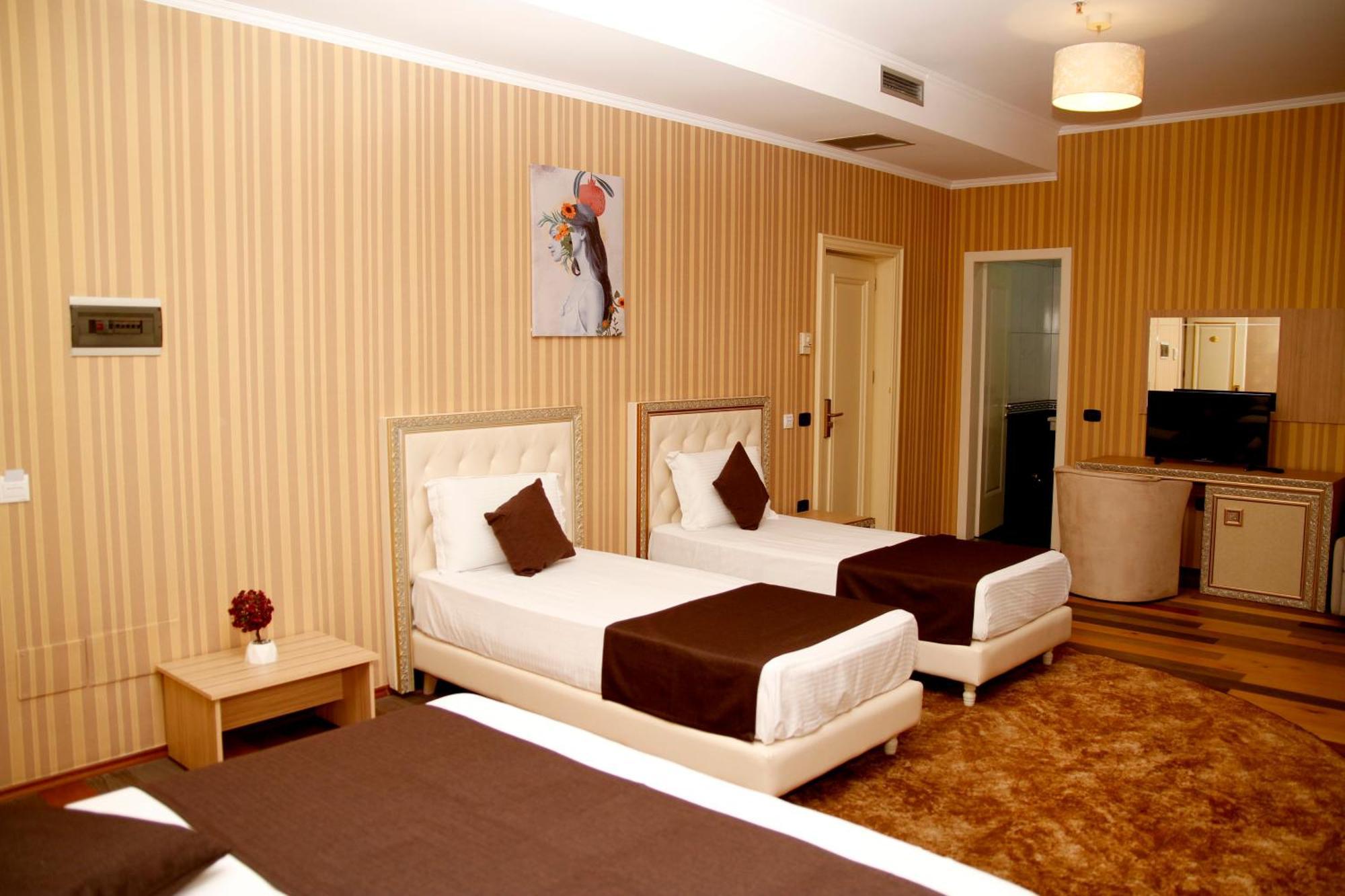 Amh Hotel Durrës Eksteriør bilde