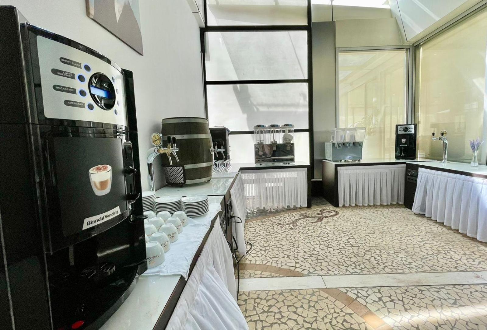 Amh Hotel Durrës Eksteriør bilde