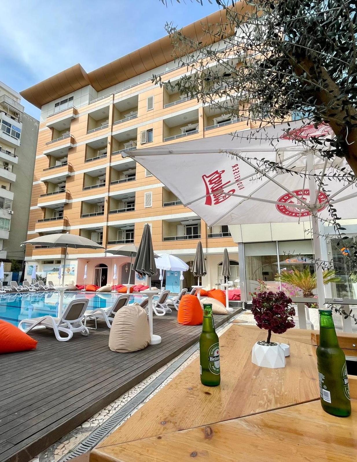 Amh Hotel Durrës Eksteriør bilde